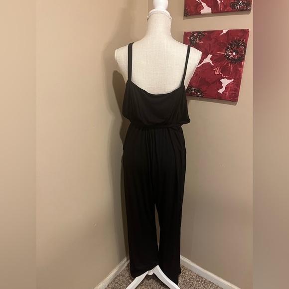 MARKET & SPRUCE Florence Knit
Jumpsuit Color: Black Size: XX-Large - Picture 6 of 9